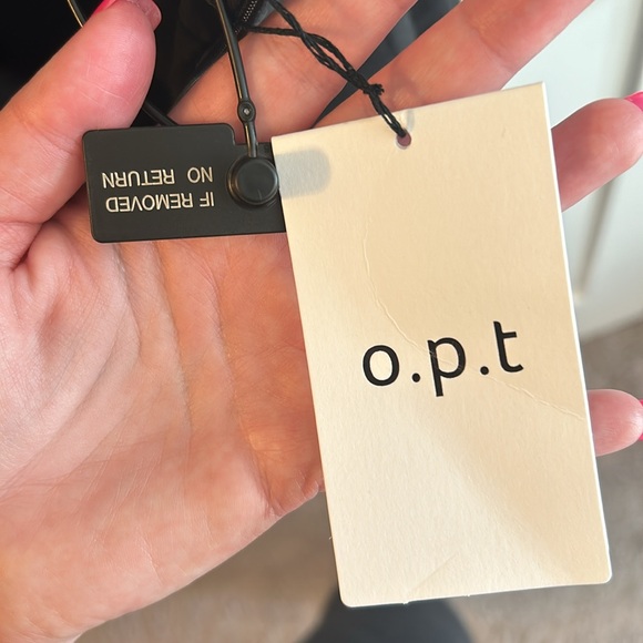 One Pretty Time little black dress - Picture 12 of 12